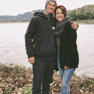 Meet your Posher, Rena